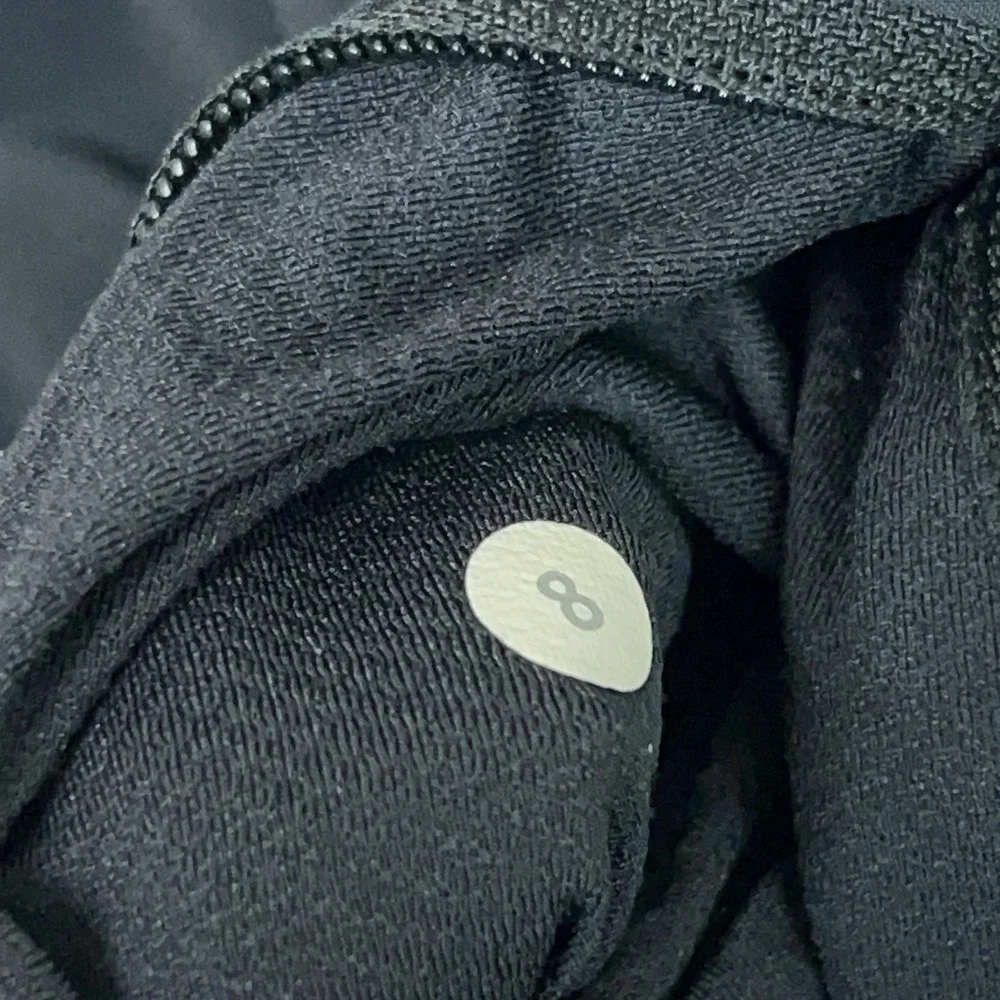 Lululemon Jacket Women 8 Black Gray Hooded Softshell Full Zip Running Reflective
